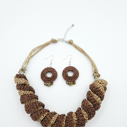 Set Necklace Earrings Knitted Sneak
